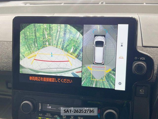 Toyota SIENTA 2024-03 8210193-3