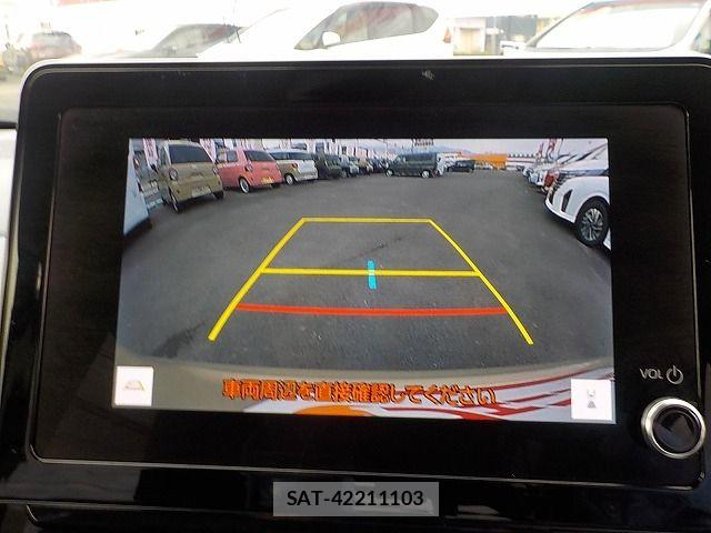Toyota SIENTA 2023-07 8210200-10