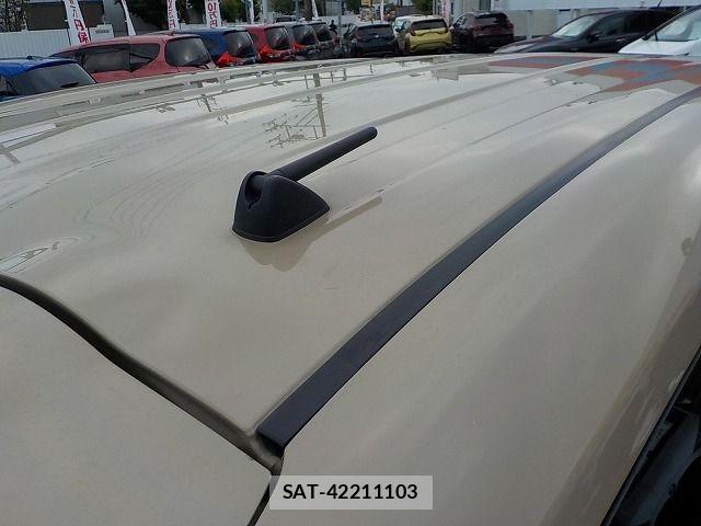 Toyota SIENTA 2023-07 8210200-28