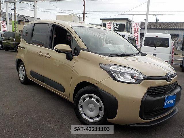Toyota SIENTA 2023-07 8210200-4