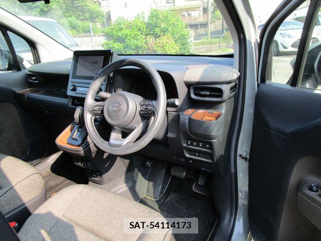 Toyota SIENTA 2023-01 8210194-9