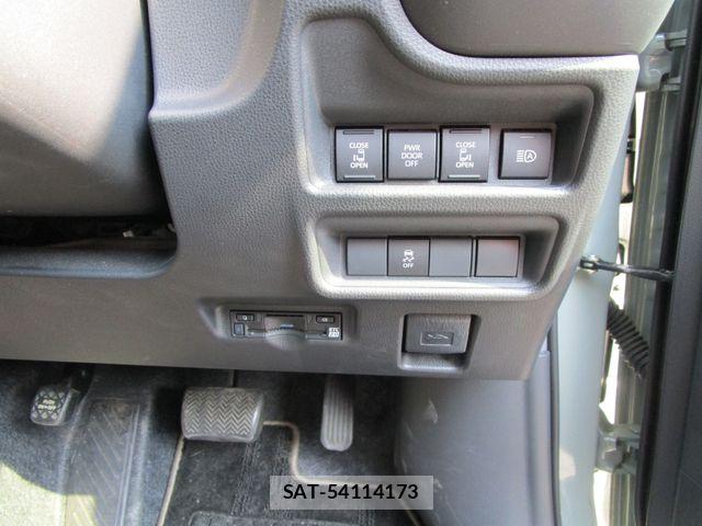 Toyota SIENTA 2023-01 8210194-16