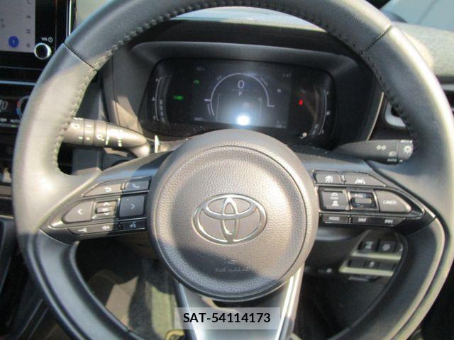 Toyota SIENTA 2023-01 8210194-18