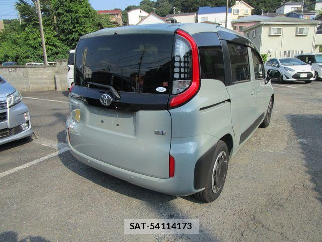 Toyota SIENTA 2023-01 8210194-2
