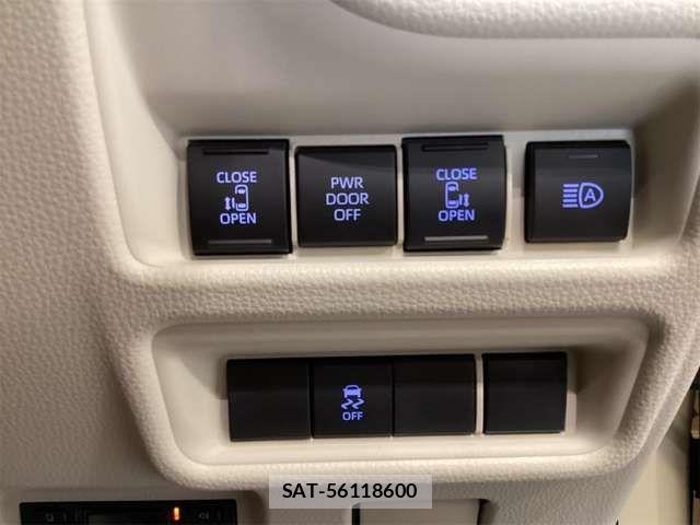 Toyota SIENTA 2026-05 8210181-9