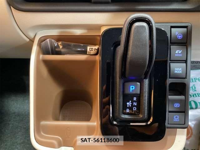 Toyota SIENTA 2026-05 8210181-10