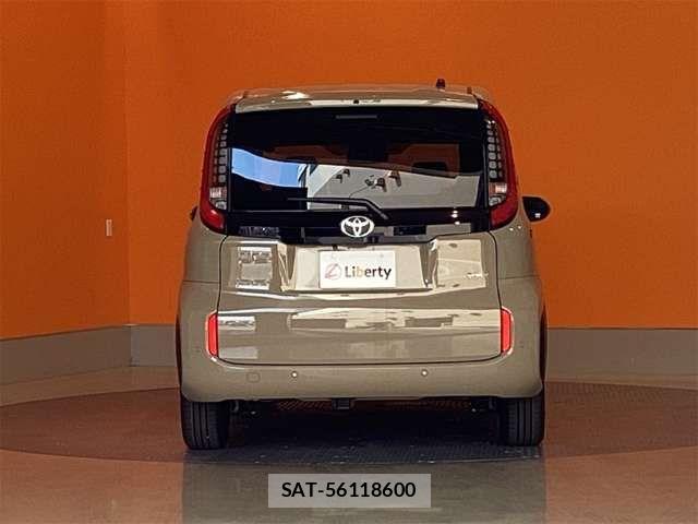 Toyota SIENTA 2026-05 8210181-15