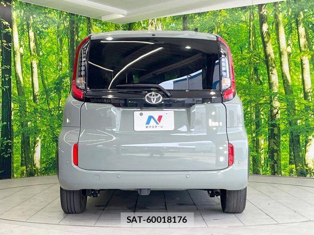 Toyota SIENTA 2023-05 8210188-14