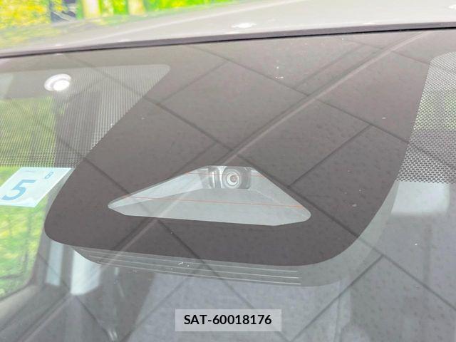 Toyota SIENTA 2023-05 8210188-4