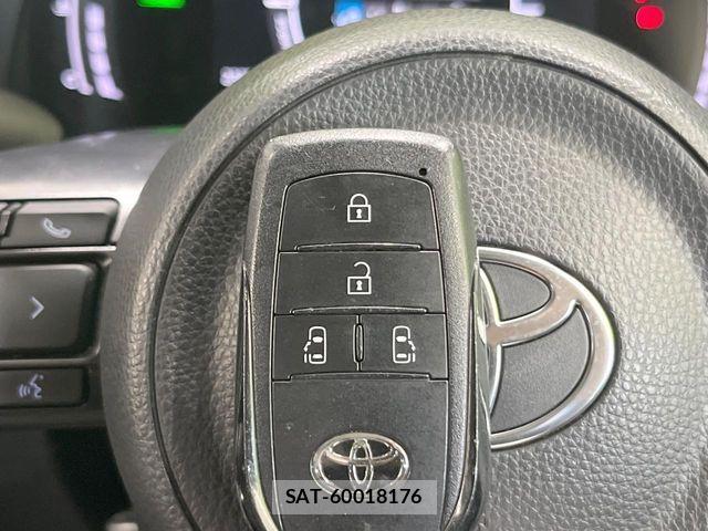 Toyota SIENTA 2023-05 8210188-6