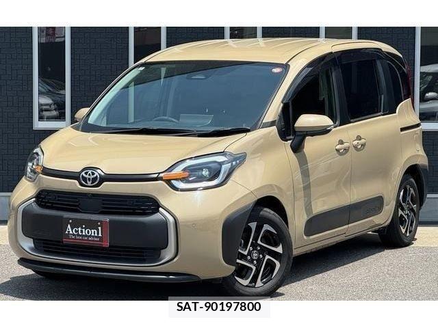 Toyota SIENTA 2022-09 8210197-0