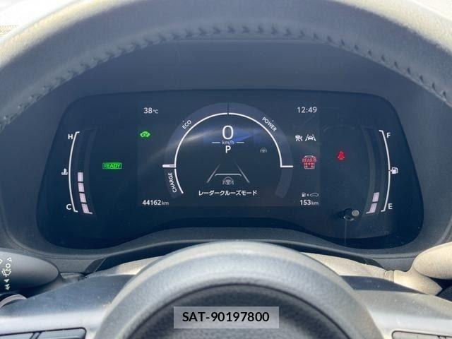 Toyota SIENTA 2022-09 8210197-13