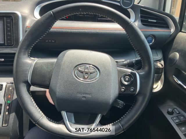 Toyota SIENTA 2019-04 8210202-14