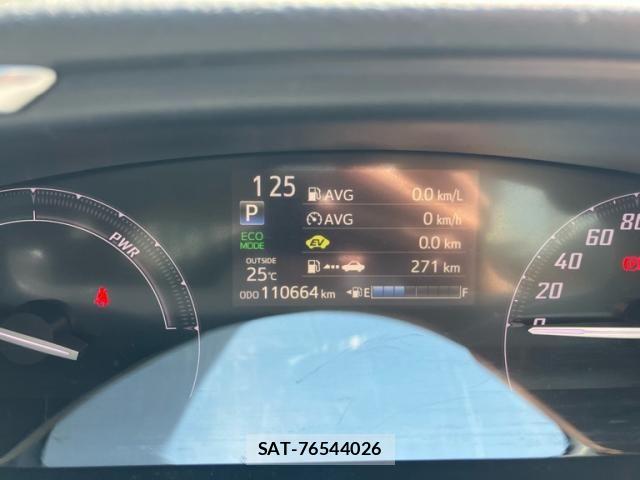 Toyota SIENTA 2019-04 8210202-18