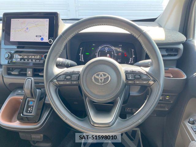 Toyota SIENTA 2023-11 8210192-10