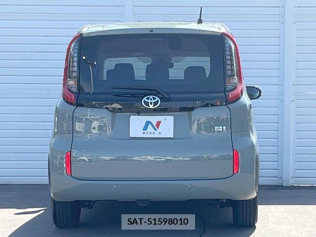 Toyota SIENTA 2023-11 8210192-14