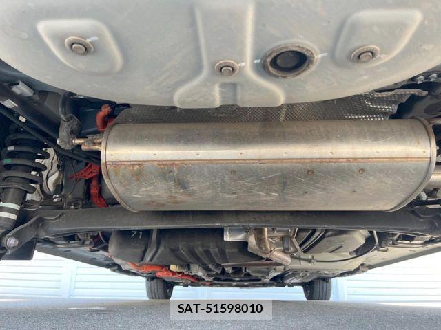 Toyota SIENTA 2023-11 8210192-18