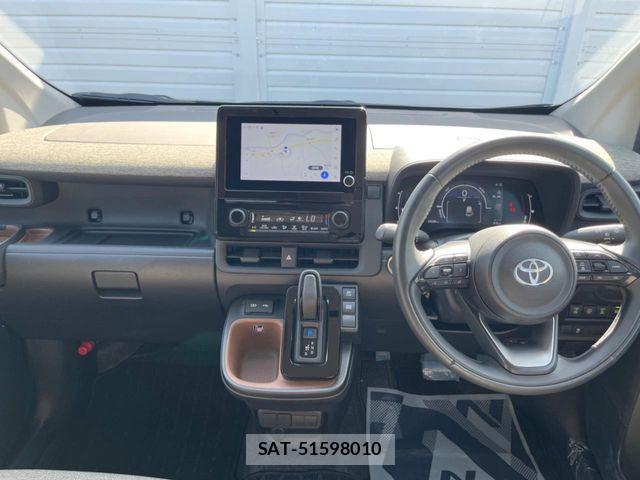 Toyota SIENTA 2023-11 8210192-1