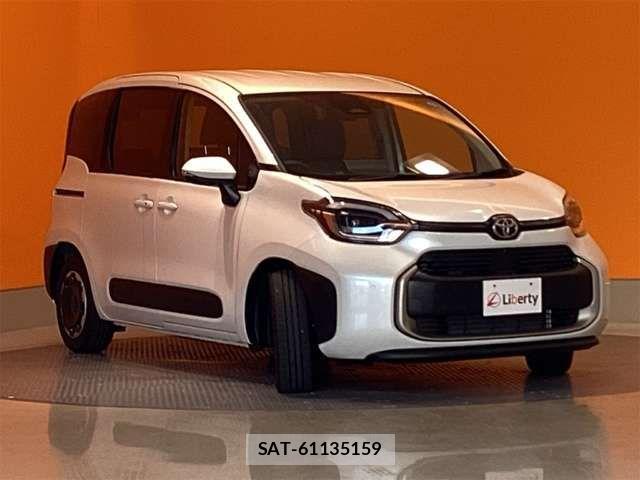 Toyota SIENTA 2026-04 8210180-11