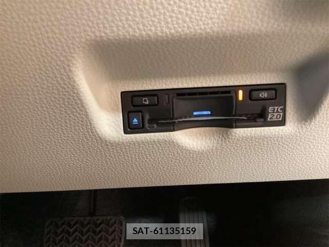 Toyota SIENTA 2026-04 8210180-5