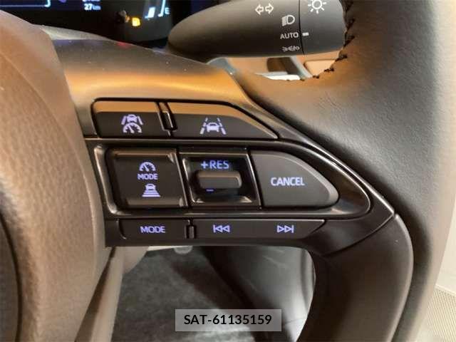 Toyota SIENTA 2026-04 8210180-8