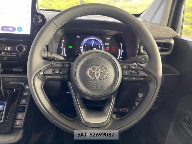Toyota SIENTA 2026-06 8210179-12
