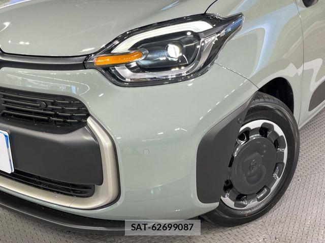Toyota SIENTA 2026-06 8210179-13