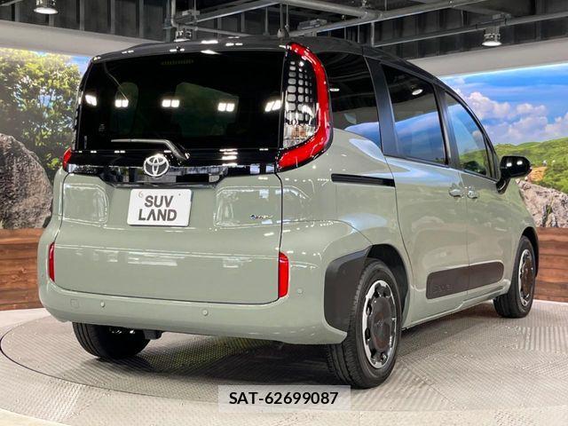 Toyota SIENTA 2026-06 8210179-18