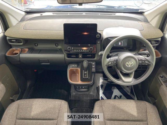 Toyota SIENTA 2024-07 8231769-1
