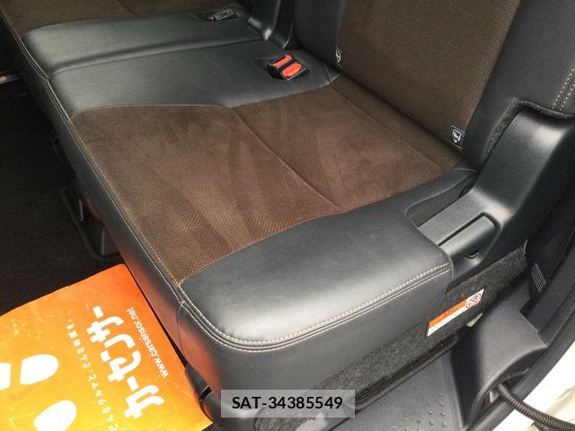Toyota SIENTA 2018-12 8231771-9