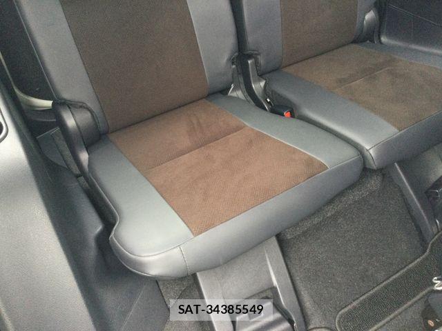 Toyota SIENTA 2018-12 8231771-14
