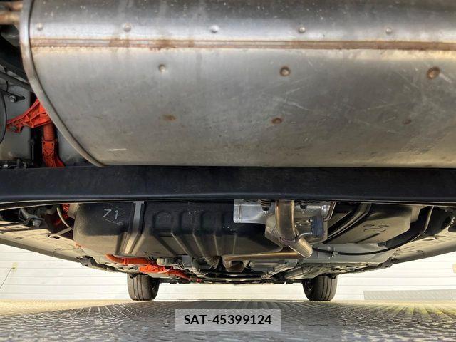 Toyota SIENTA 2023-12 8231770-18