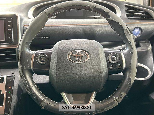 Toyota SIENTA 2015-12 8231773-10