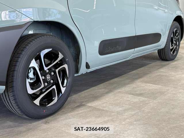 Toyota SIENTA 2026-04 8246693-9
