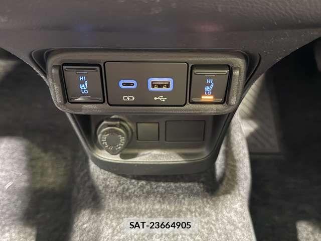 Toyota SIENTA 2026-04 8246693-16