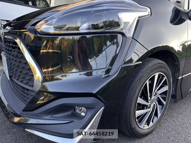 Toyota SIENTA 2021-02 8246703-28