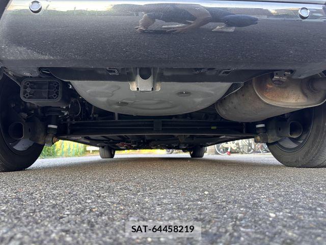 Toyota SIENTA 2021-02 8246703-29