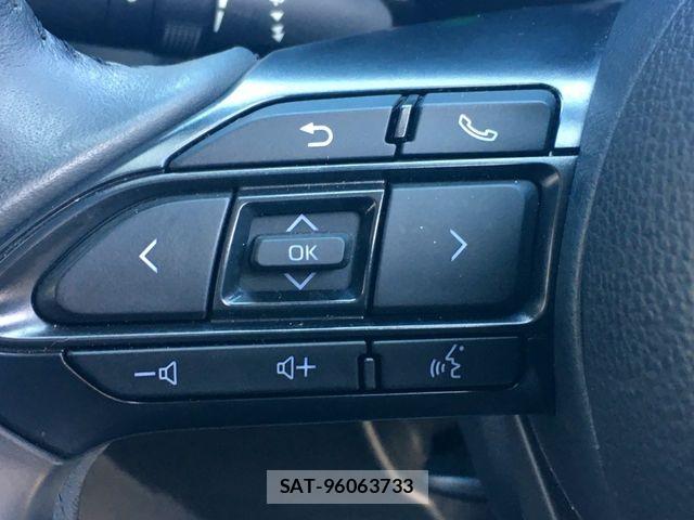 Toyota SIENTA 2024-02 8246698-24