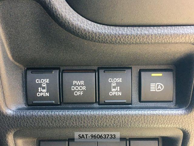 Toyota SIENTA 2024-02 8246698-26