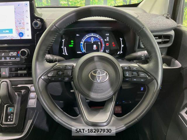 Toyota SIENTA 2023-06 8246695-12