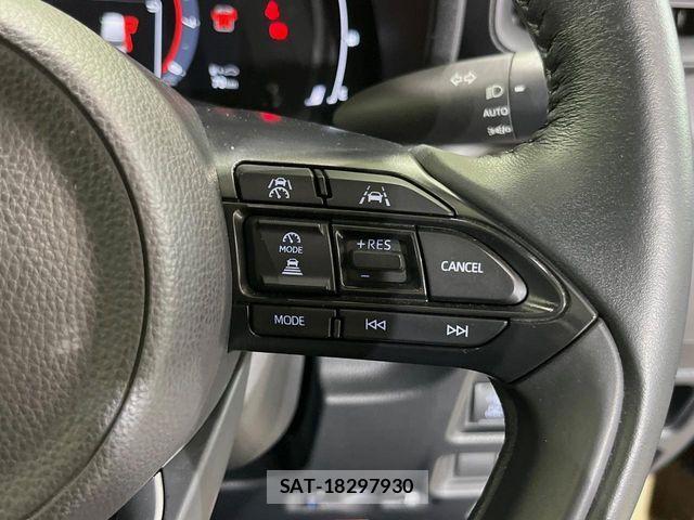 Toyota SIENTA 2023-06 8246695-4