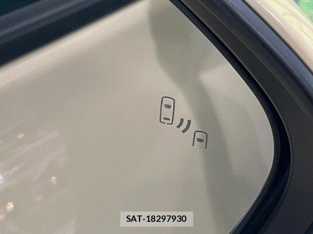 Toyota SIENTA 2023-06 8246695-8