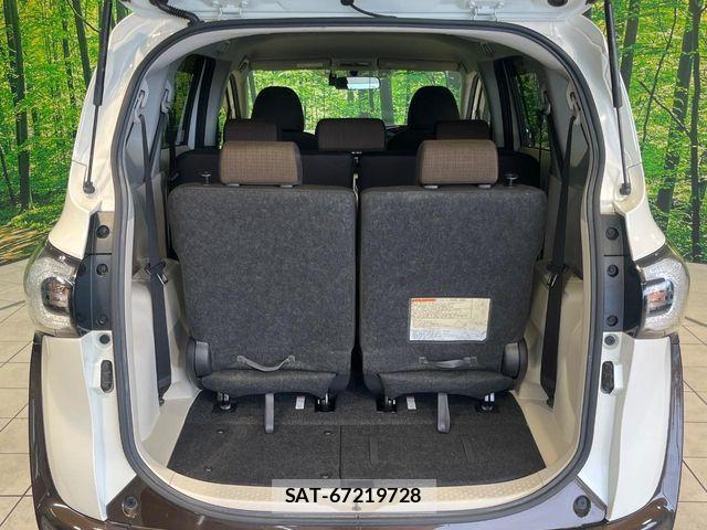 Toyota SIENTA 2016-10 8246701-10