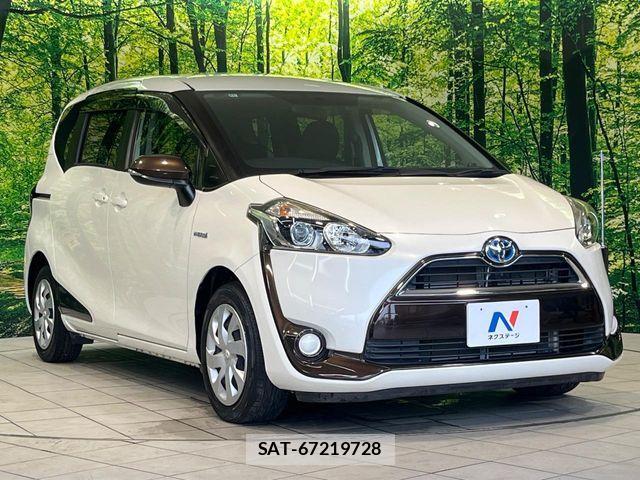 Toyota SIENTA 2016-10 8246701-16