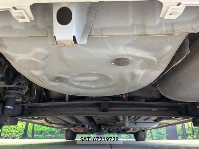 Toyota SIENTA 2016-10 8246701-19