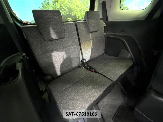 Toyota SIENTA 2025-11 8246694-9
