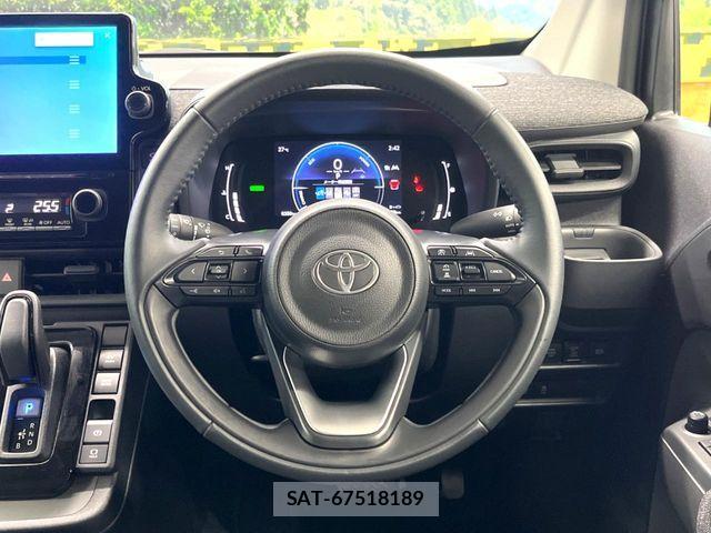 Toyota SIENTA 2025-11 8246694-11