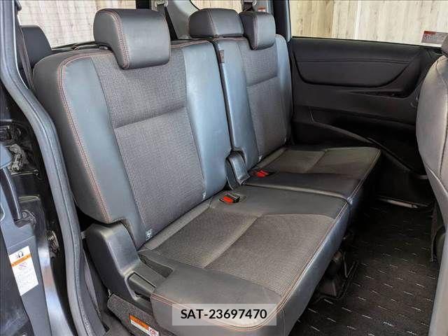 Toyota SIENTA 2017-11 8317090-10