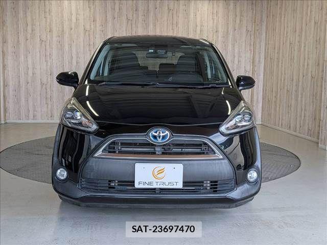 Toyota SIENTA 2017-11 8317090-16