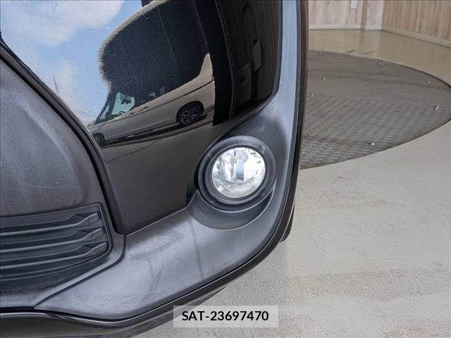 Toyota SIENTA 2017-11 8317090-24